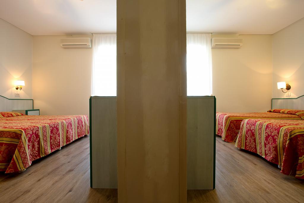 Hotel San Marco Lignano Sabbiadoro Exterior photo