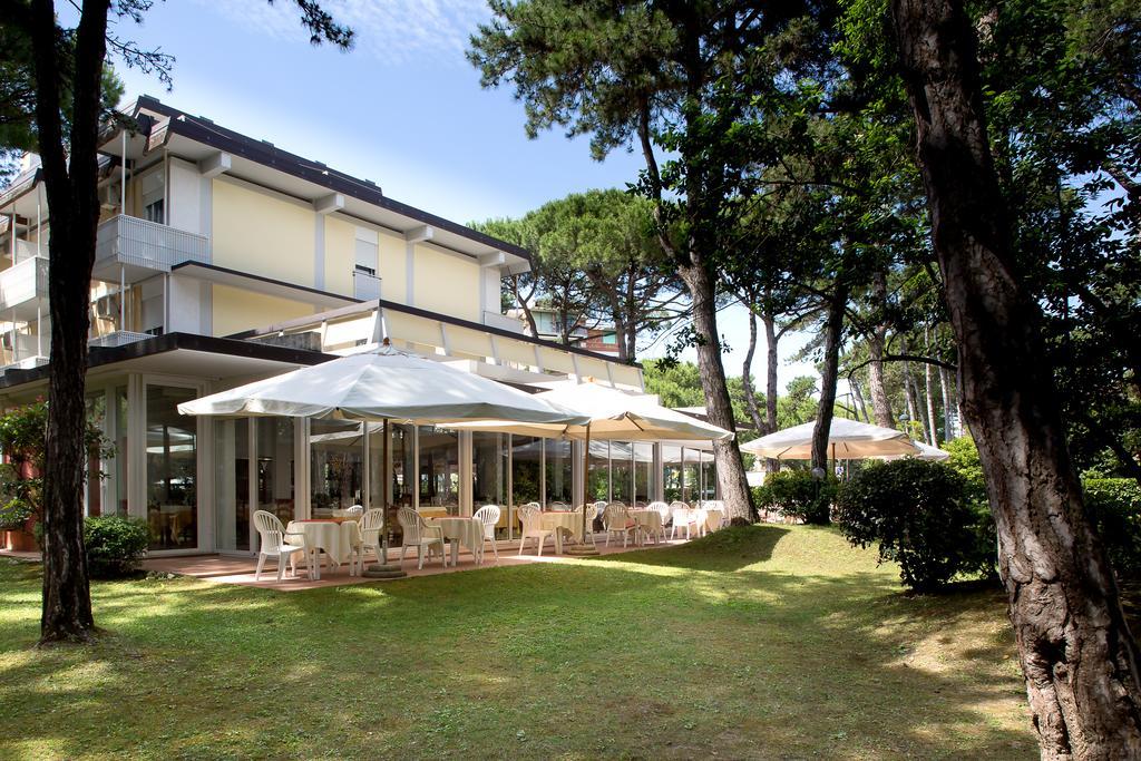 Hotel San Marco Lignano Sabbiadoro Exterior photo