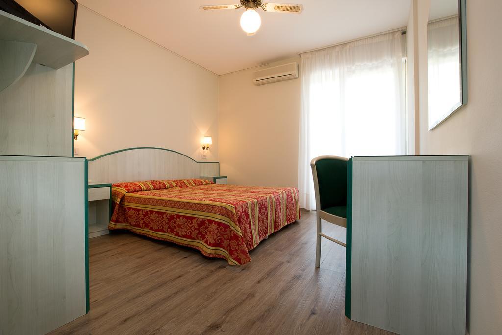 Hotel San Marco Lignano Sabbiadoro Exterior photo